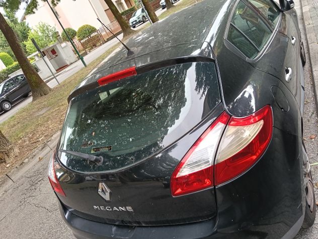Vendo RENAULT MEGANE GPL 3200 euro