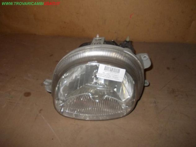 PROIETTORE D. PAR. CROMATA TRASPARENTE RENAULT TWINGO (C06)  Parti elettriche  Fanaleria  Proiettori  Proiettore ant. RENAULT - TWINGO - 01-09-1998 -