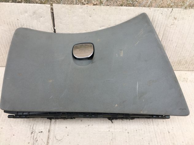 Cassetto / Sportellino Portaoggetti a cruscotto Alfa Romeo 156 Q4 anno 2005