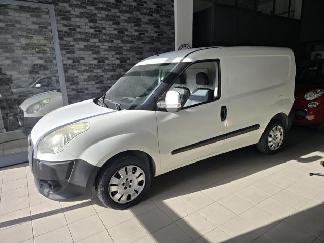Fiat Dobl1.4 benzina/glp 95 cv autocarro - Foto 4