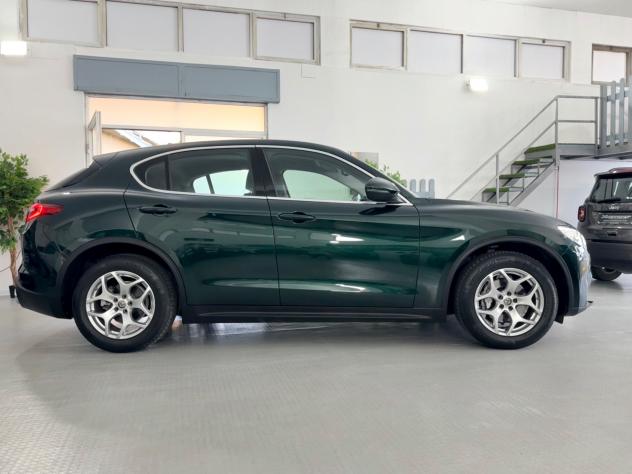 Alfa Romeo Stelvio 2.2 Turbodiesel 190cv AT8 Q4 Aziendale - Foto 4