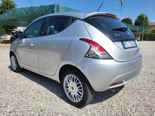 Lancia Ypsilon 1.2 69 CV 5 porte Silver - Foto 7