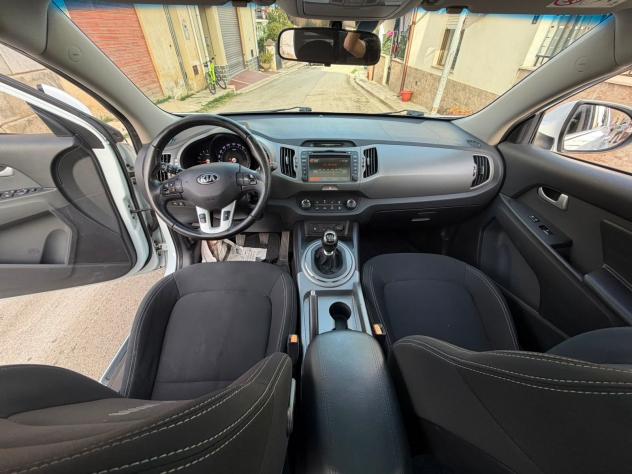 Kia Sportage 1.7 CRDI VGT 2WD Active - Foto 9