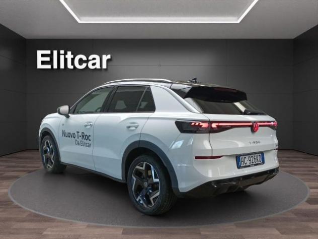 VOLKSWAGEN T-Roc 1.5 eTSI ACT 150 CV DSG R-Line rif. 24104136 - Foto 4