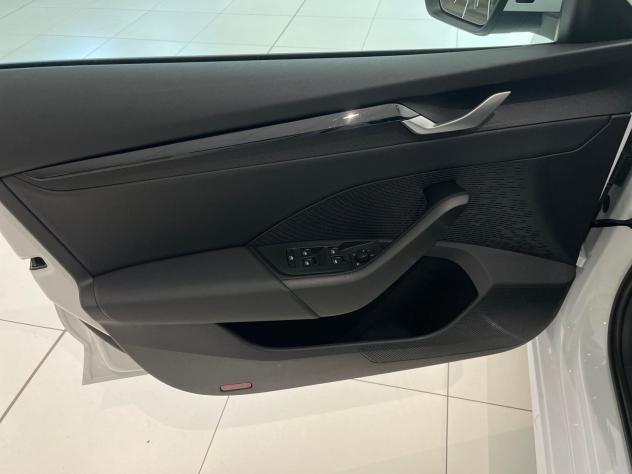 Škoda Octavia 2.0 TDI 110KW EXEC. DSG - N1 AUTOCARRO 5 POSTI - - Foto 9