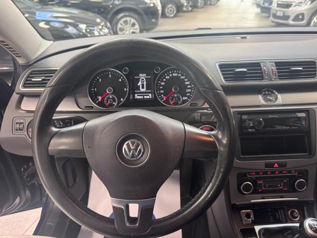 Volkswagen Passat 2.0 TDI Comfortline BlueM. Tech. - Foto 9