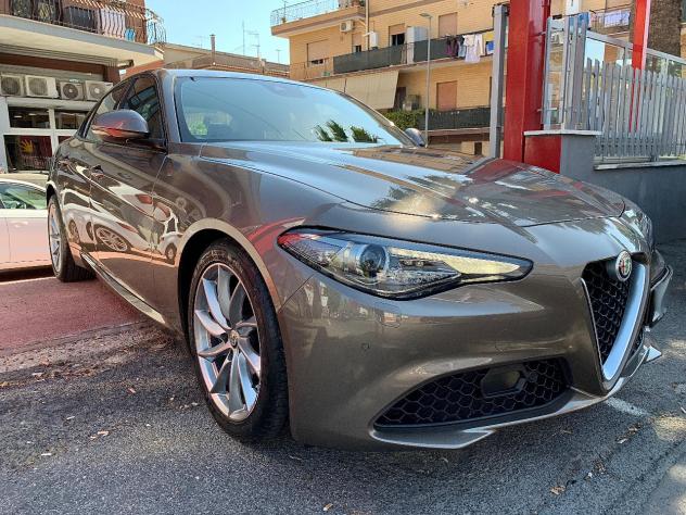 Alfa Romeo Giulia 2.2 Turbodiesel 180 CV KAMERA VETTURA AZIENDALE - Foto 4