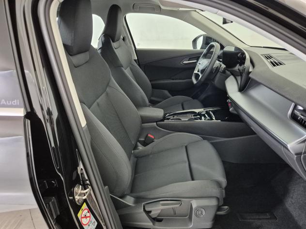 Audi Q3 II 2025 Sportback Sportback 1.5 e-hybrid S line edition 272cv str - Foto 10