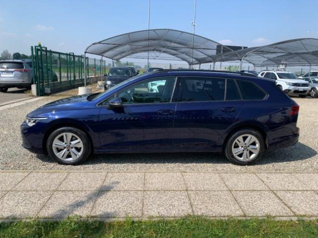 VOLKSWAGEN Golf Variant 2.0 TDI SCR DSG Life rif. 23551730 - Foto 8