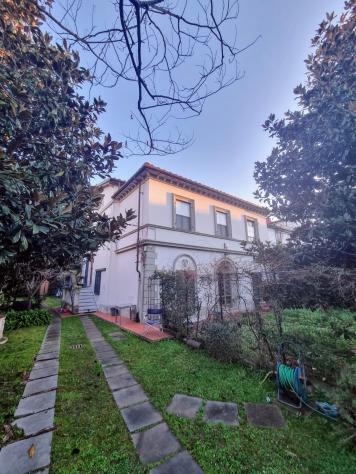 Stanza/Posto Letto in affitto a Pisa 140 mq Rif: 1432361