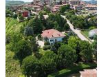 Magnifica villa con parco a Roddi
