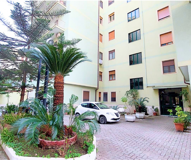 Pentalocale in vendita a Salerno - Foto 2