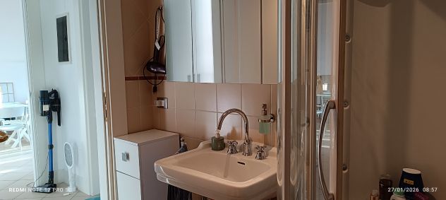 VENDESI APPARTAMENTO IN OTTIMA POSIZIONE - Foto 6