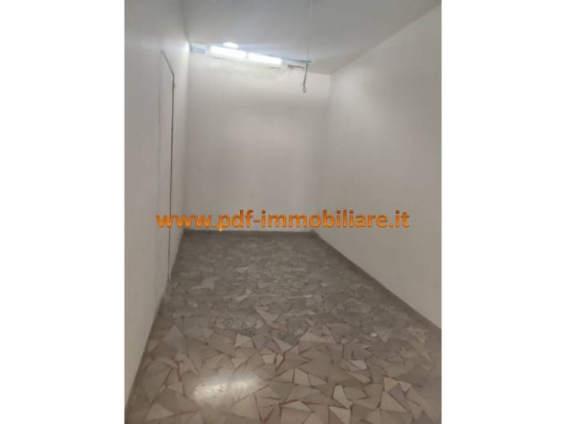 Locale commerciale di 90 mq a Monterotondo adiacente Via Mameli - Foto 4