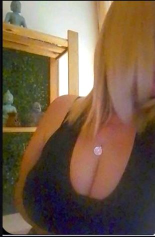 DIANA: MASSAGGIATRICE PRIVATA Tel:3929572813