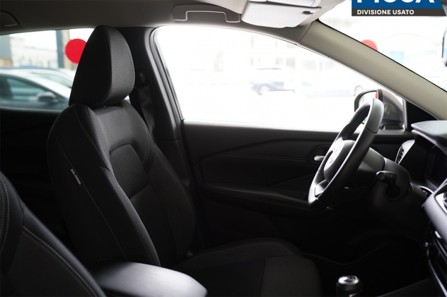 Nissan Qashqai III 2021 N-CONNECTA 2WD 1.3MHEV 140CV - Foto 5