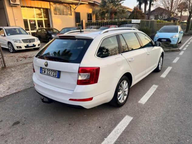 SKODA Octavia 1.6 TDI CR 105 CV DSG Wagon Elegance rif. 24078199 - Foto 5