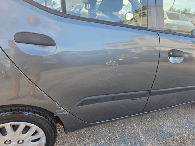 Hyundai i10 1.1 BENZINA - Foto 4