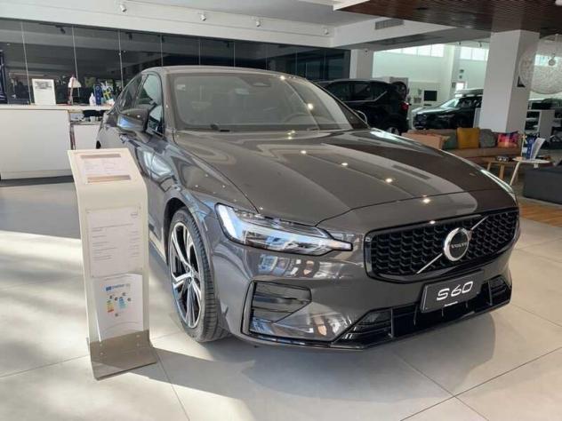 Volvo S60 B4 Geartronic Plus Dark - KM0