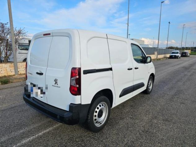 PEUGEOT Partner BlueHDi 100 S&S PC Premium rif. 24059706 - Foto 6