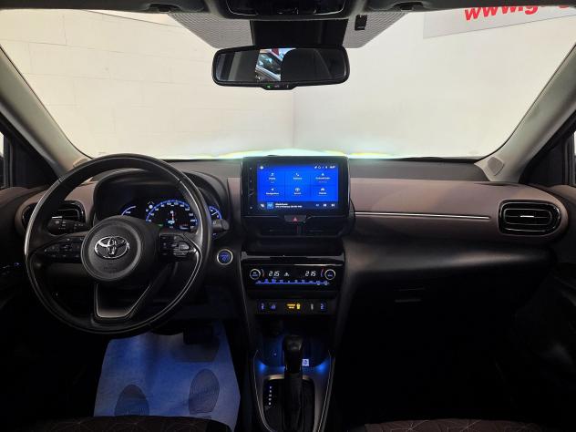 Toyota Yaris Cross 1.5H (116 CV) E-CVT Lounge AWD - Foto 9