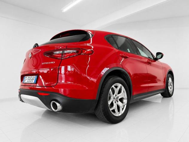 Alfa Romeo Stelvio 2.2 Turbo Diesel 190CV Business AT8 Q4 - Foto 2