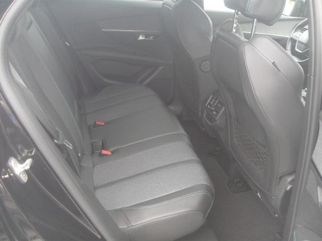Peugeot 3008 BlueHDi 130 EAT8 Allure Pack - 2022 - Foto 10