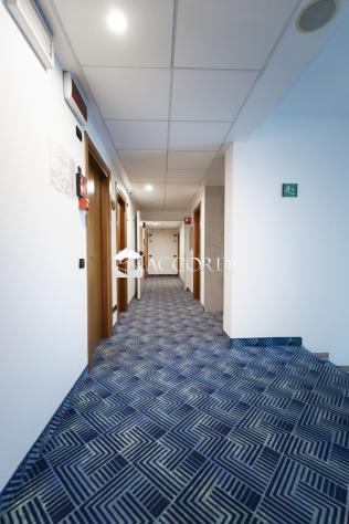 RIFERIMENTO FC105 - HOTEL 3s CON PISCINA IMMERSO NELLA PINETA - Foto 17