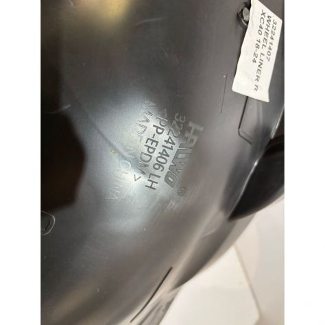 VOLVO XC40 18^ Passaruota anteriore destra - 17716 - Foto 6
