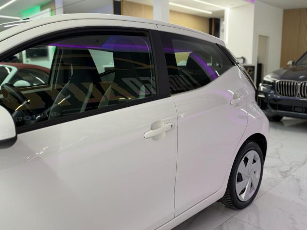 Toyota Aygo 1.0 69Cv Automatica Full Opt-Car Play - Foto 7