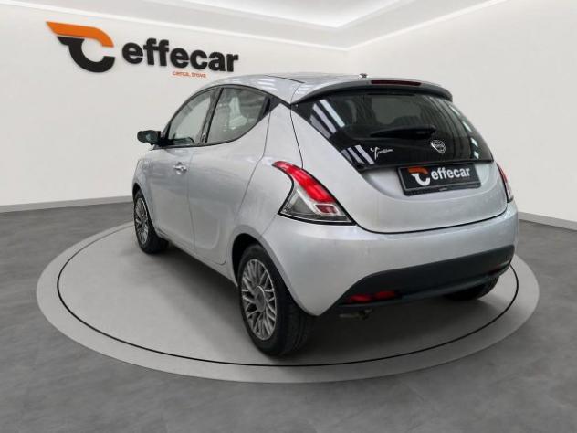 LANCIA Ypsilon 1.2 69 CV 5 porte rif. 24039053 - Foto 4
