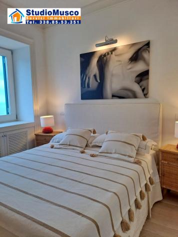 APPARTAMENTO di 3 vani e di 75 mq (CAPRI) rif. CVPZZ - Foto 7