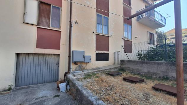 FOSSOMBRONE: A fossombrone, in zona residenziale e tranquilla, proponiamo in vendita una spaziosa casa in un piccolo contesto abitativo risalente agli - Foto 13