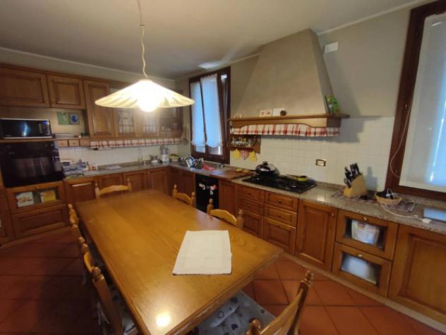 Immobile in asta di 188 m² con più di 5 locali e box auto in vendita a Marostica - Foto 5