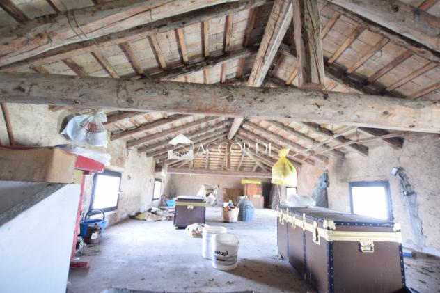 CASA INDIPENDENTE di 5 vani e di 450 mq (MUSSOLENTE) rif. BL068 - Foto 10