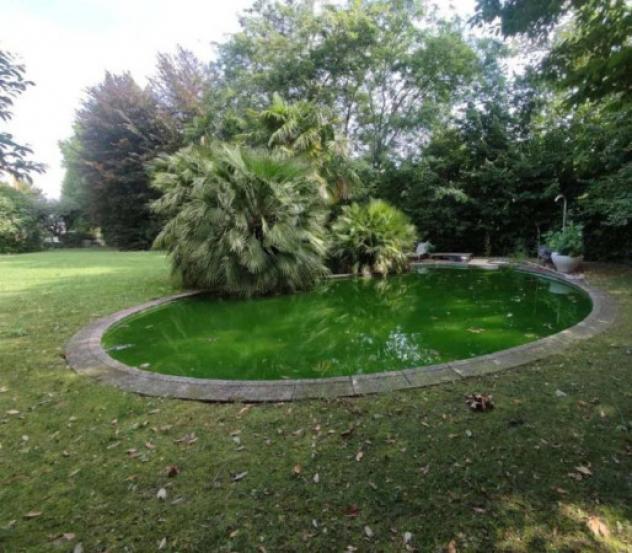 Immobile in asta di 318 m² con più di 5 locali e box auto doppio in vendita a Villorba - Foto 3