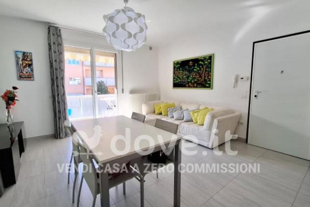Appartamento di 80 m² con 3 locali e box auto in vendita a Pesaro - Foto 5