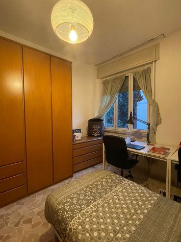 DUE POSTI LETTO IN APPARTAMENTO VICINO FERMATA M3 DERGANO PER STUDENTESSE - Foto 4