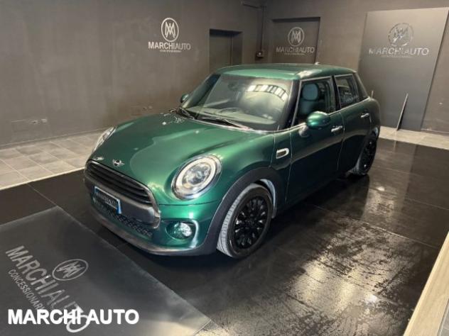 MINI Cooper D 1.5 Business XL 5 porte rif. 22774973
