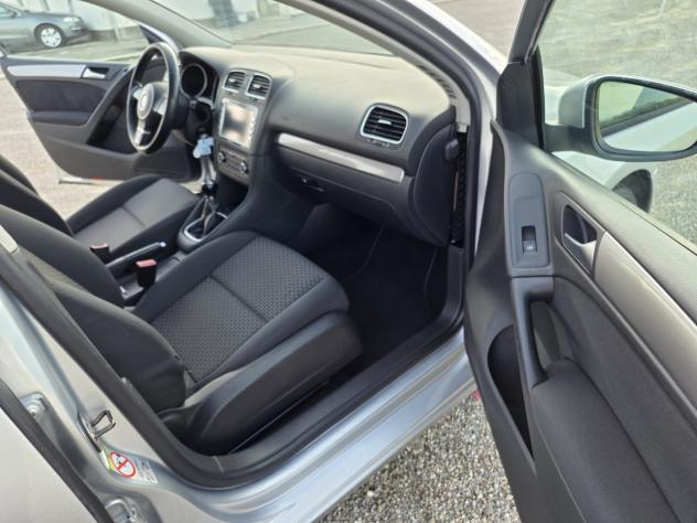 Volkswagen Golf 1.6 TDI DPF 5p. Highline - Foto 9