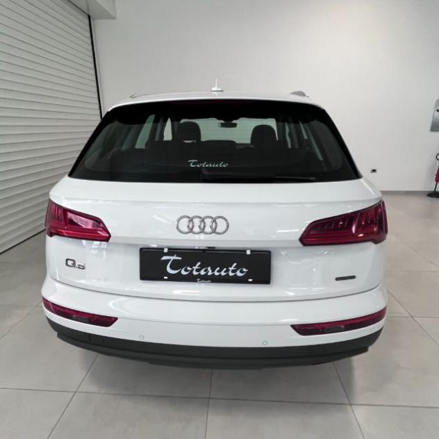 AUDI Q5 40 TDI quattro S tronic Business rif. 23737376 - Foto 9