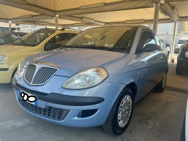 LANCIA YPSILON - Foto 2