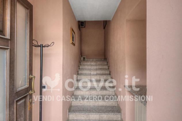 Appartamento di 120 m² con 3 locali e posto auto in vendita a Oleggio - Foto 3