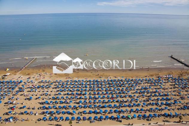 RIFERIMENTO FC109 - BAR GIOVANE E ALLA MODA in p.zza MAZZINI - Foto 5