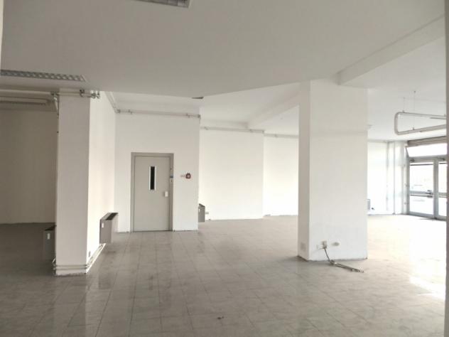 Ufficio open space con archivio - Foto 3