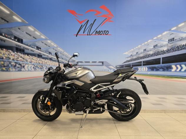 Triumph Street Triple 765 R - 06/2023 Km 7400 - Foto 4