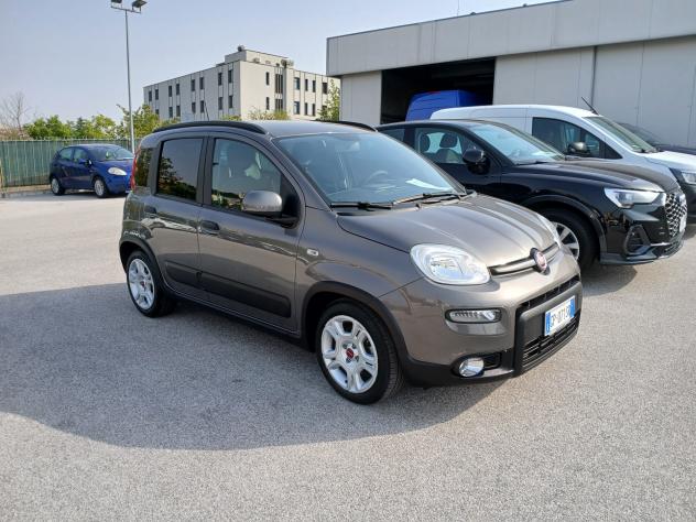 Fiat Panda 1.0 BENZINA HYBRID 2023 CITY LIFE - Foto 3