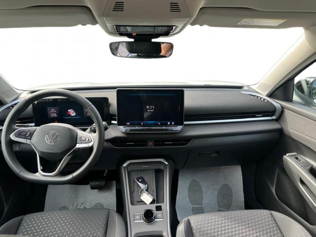 Volkswagen T-Roc TRoc 1.5 eTSI 150 CV ACT Life DSG - Foto 6