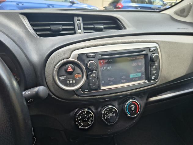 Toyota Yaris 1.4 D-4D 5 porte Style - KM 128000 - Foto 6