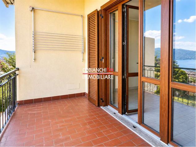 V000849 - ARIZZANO, BILOCALE DUPLEX RISTRUTTURATO VISTA LAGO - Foto 13
